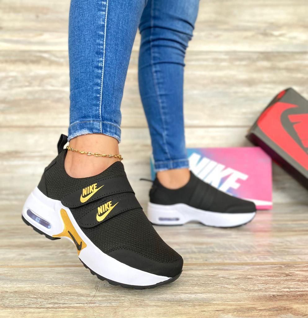 NIKE CIERRE M DAMA