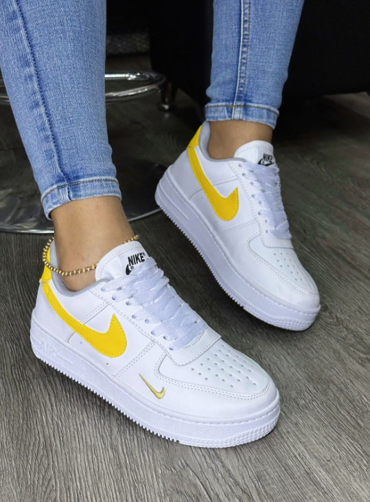 NIKE AIR FORCÉ ONE