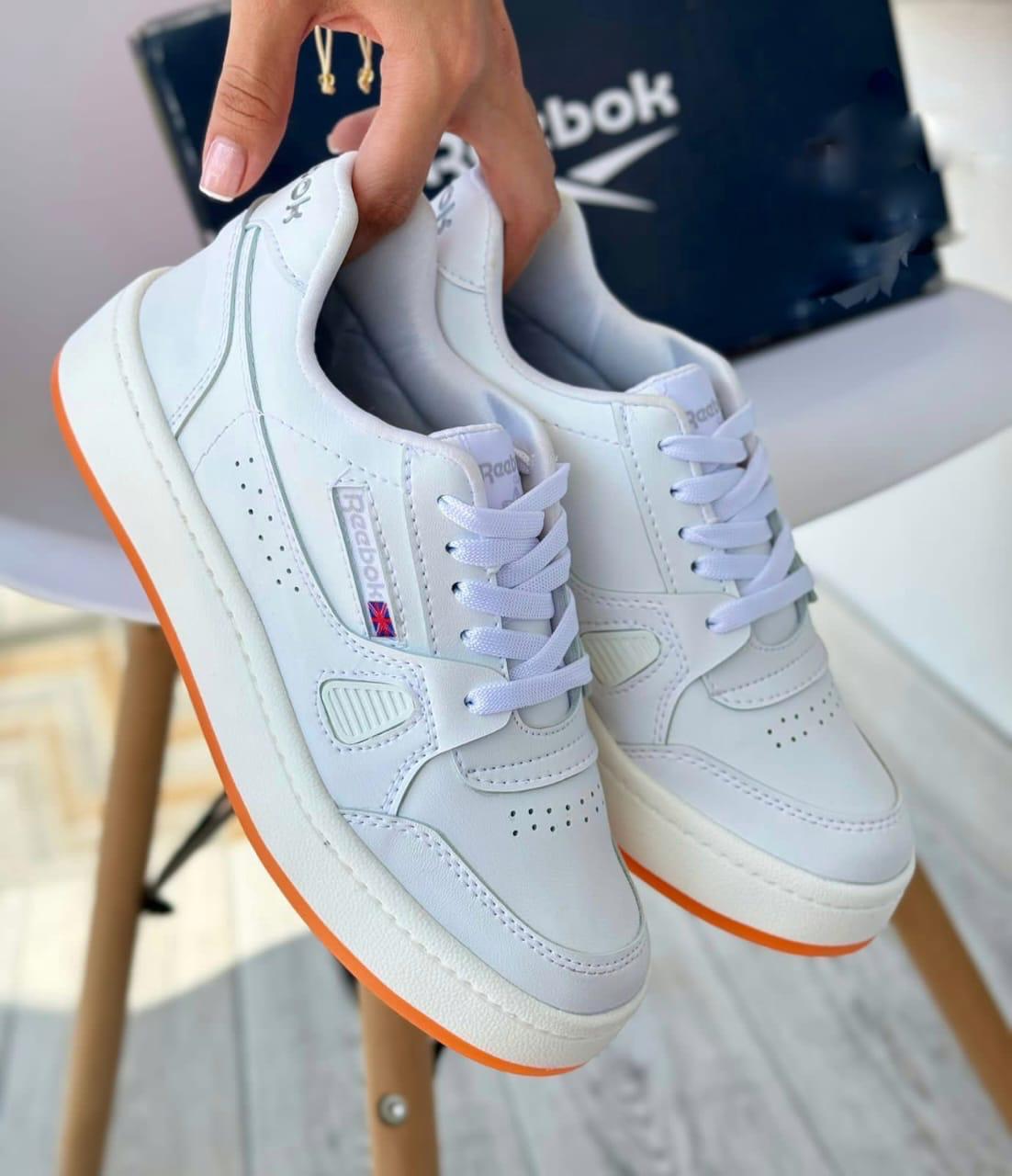 REEBOK DAMA