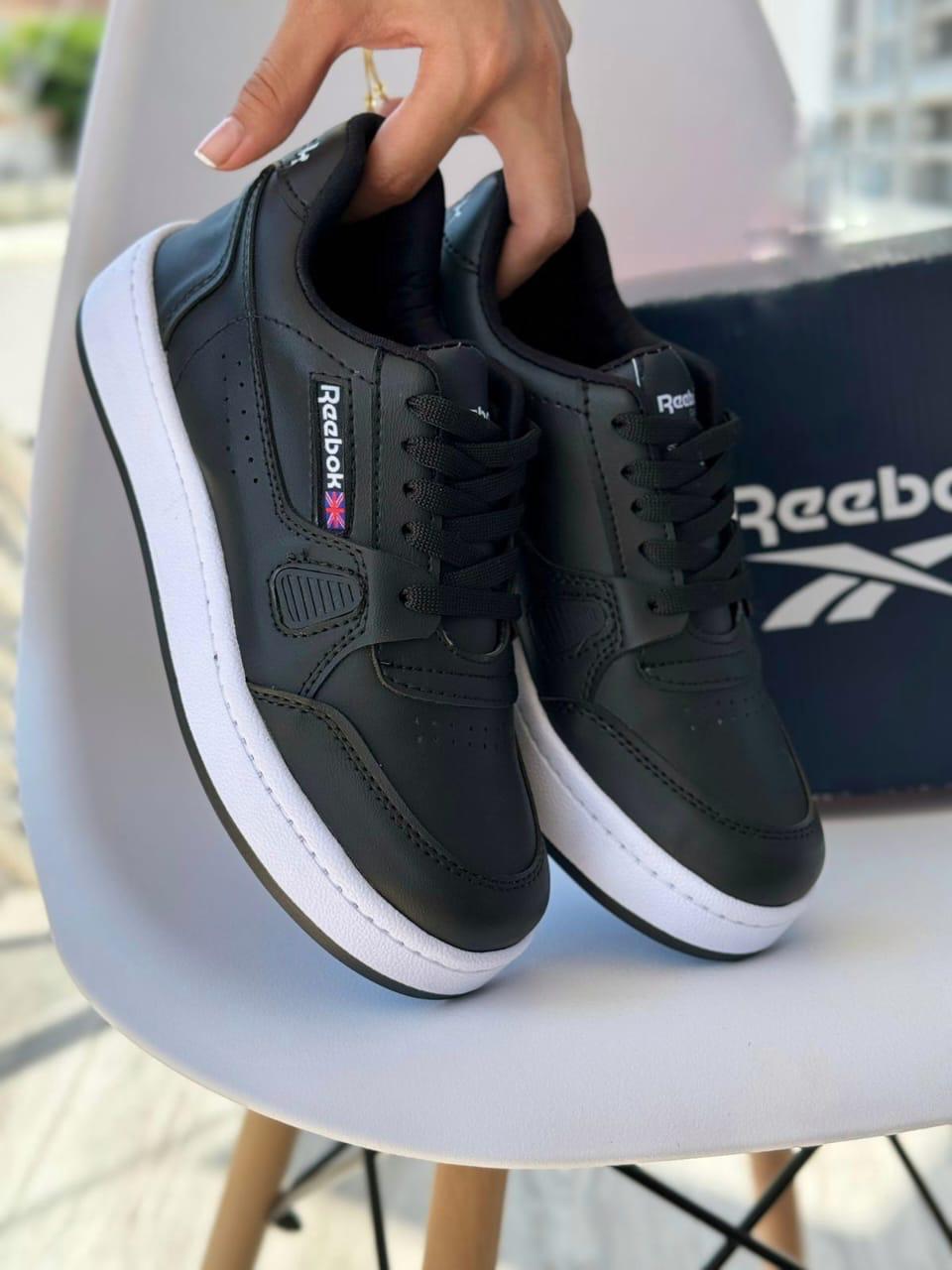 REEBOK DAMA
